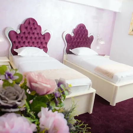 Royal Boutique Breeze 3* Mangalia