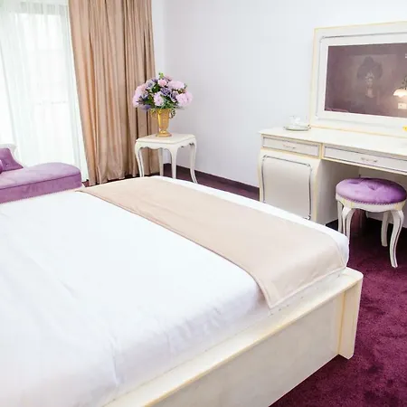 Royal Boutique Breeze 3* Mangalia