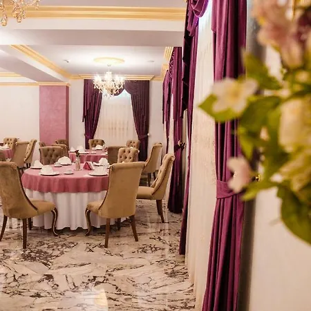 Royal Boutique Breeze Szálloda