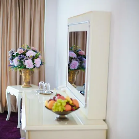 Royal Boutique Breeze 3*