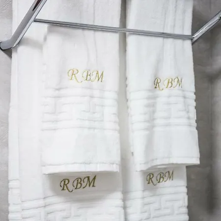 Royal Boutique Breeze Hotel 3*