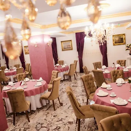 Royal Boutique Breeze 호텔