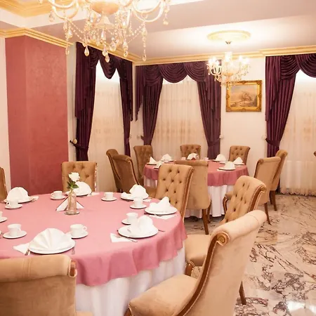Royal Boutique Breeze Hotel 3*
